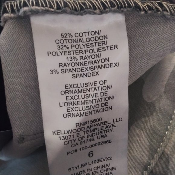 Wit & Wisdom Ab-solution Camo Ankle Skimmer Pants Size 6 - Picture 11 of 11